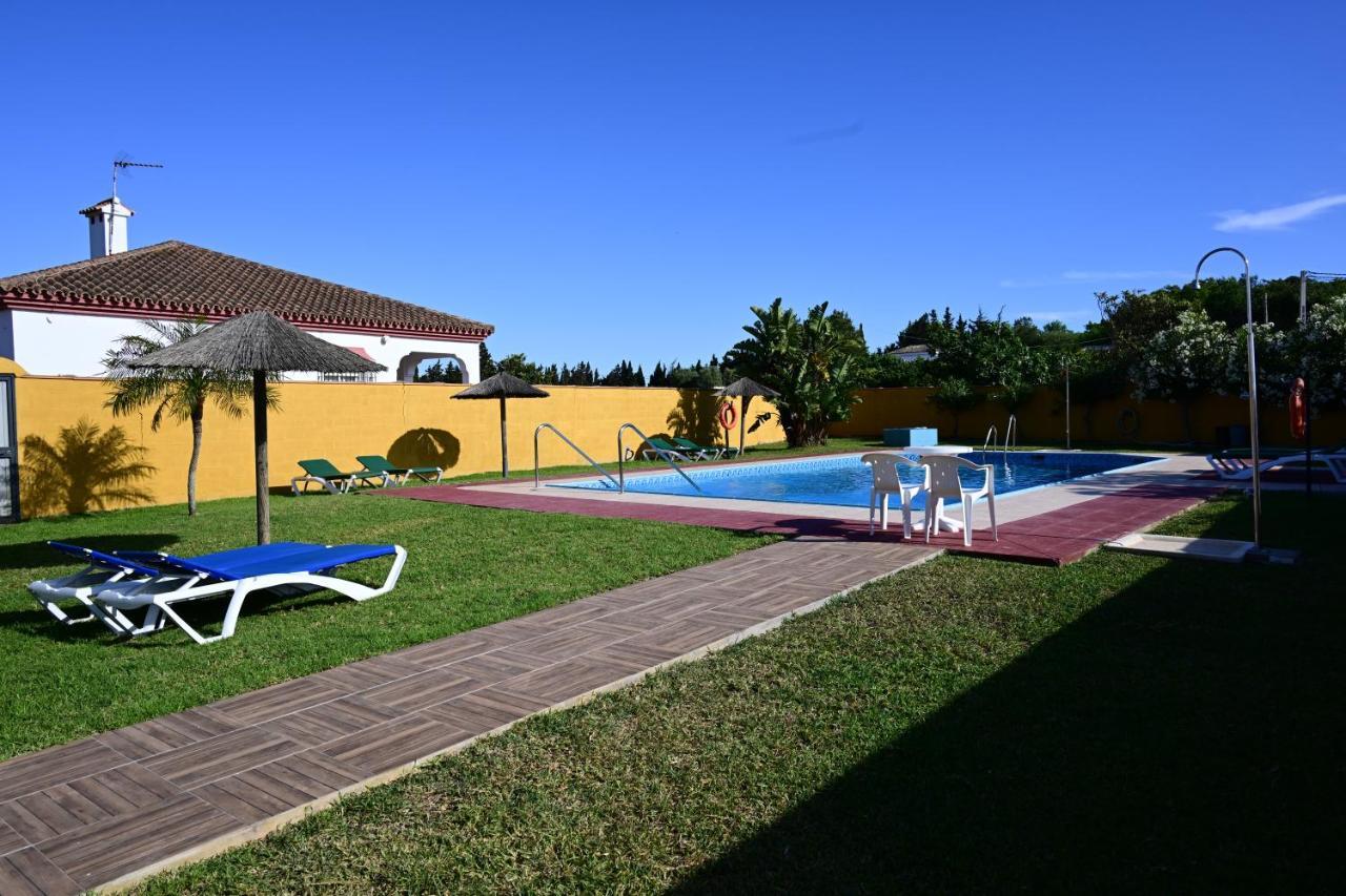 Hostal Del Faro Conil De La Frontera Exterior photo